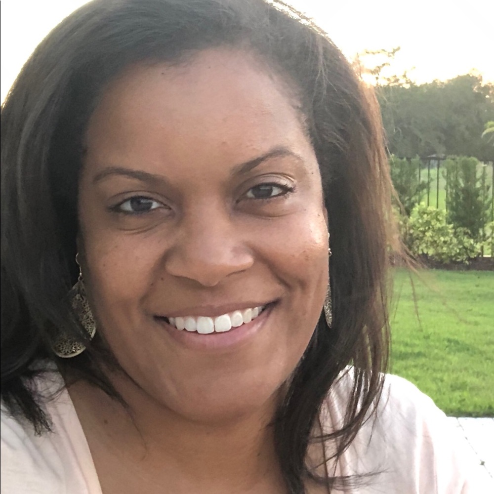 Meet your Posher, Jamila